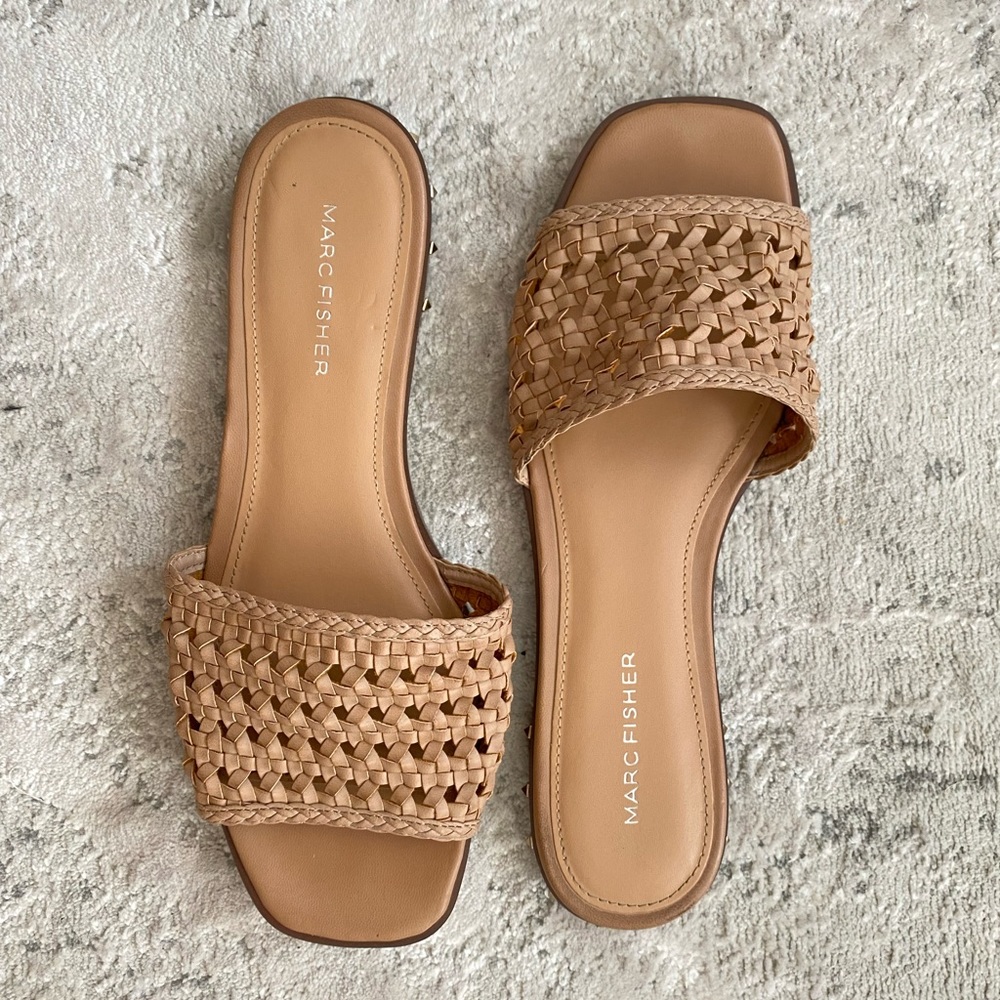 Marc Fisher woven sandals size 7.5